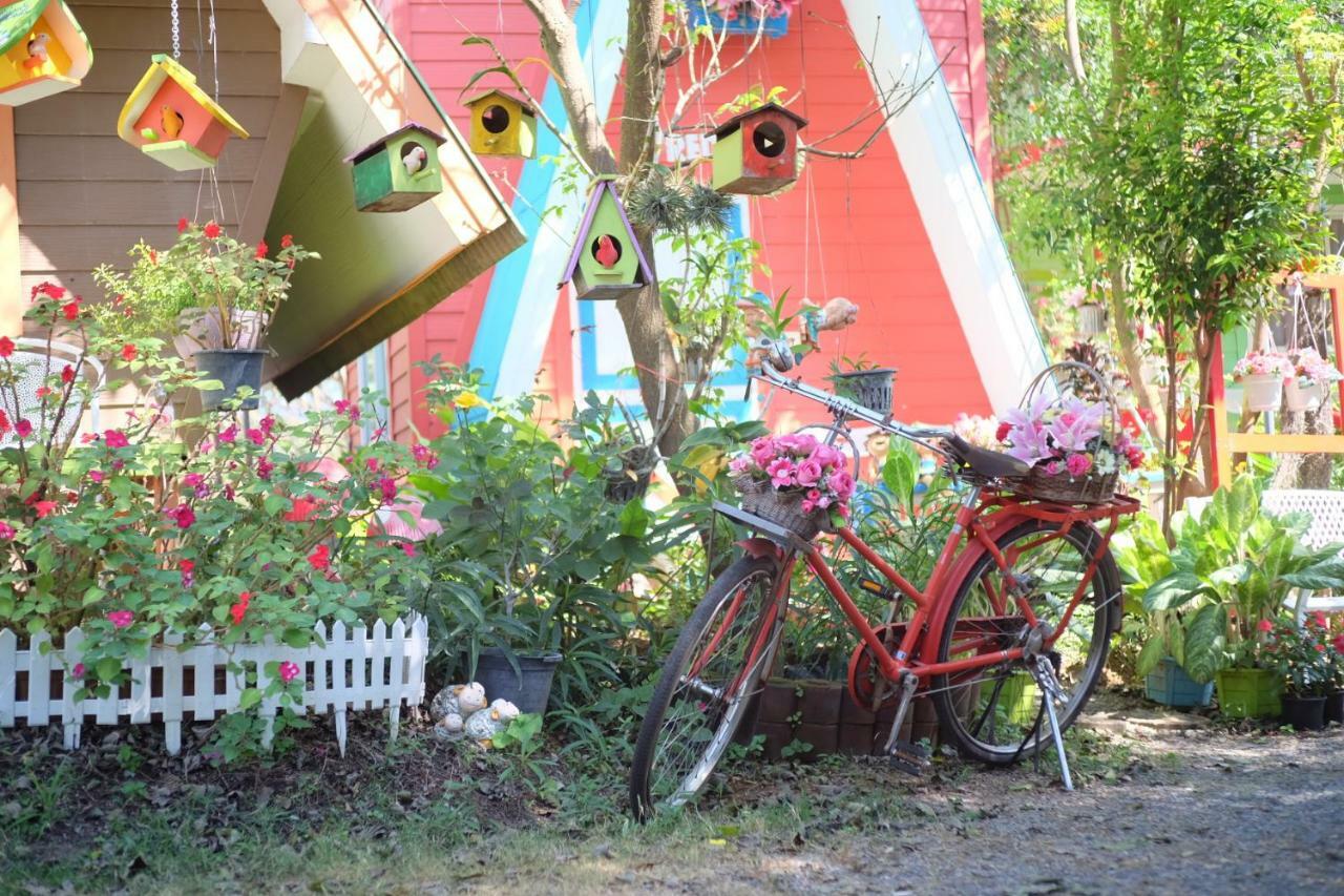 A Houses Homestay Nakhonratcsaszima Kültér fotó