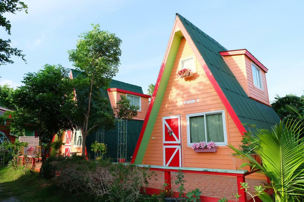 A Houses Homestay Nakhonratcsaszima Kültér fotó