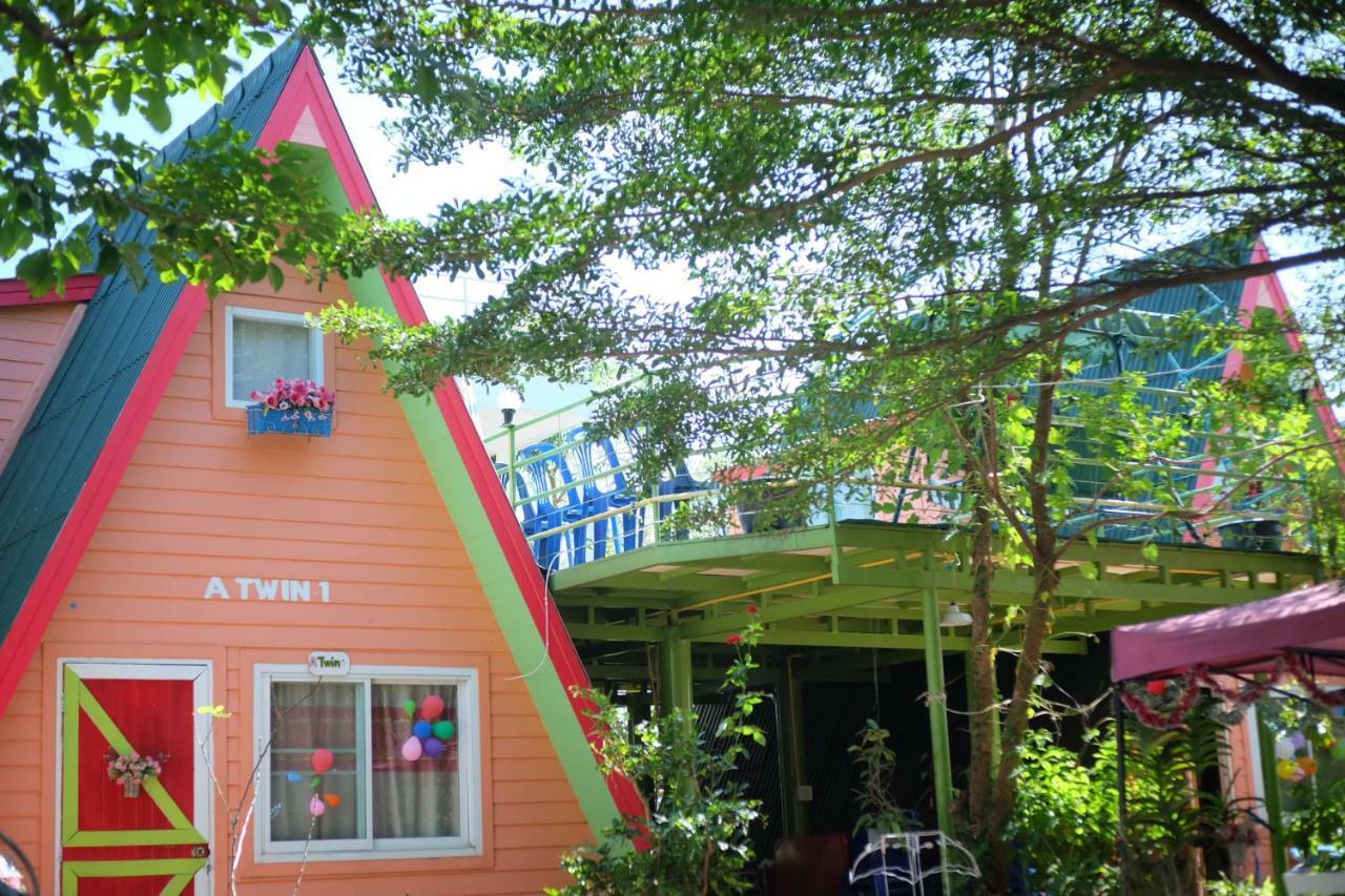 A Houses Homestay Nakhonratcsaszima Kültér fotó