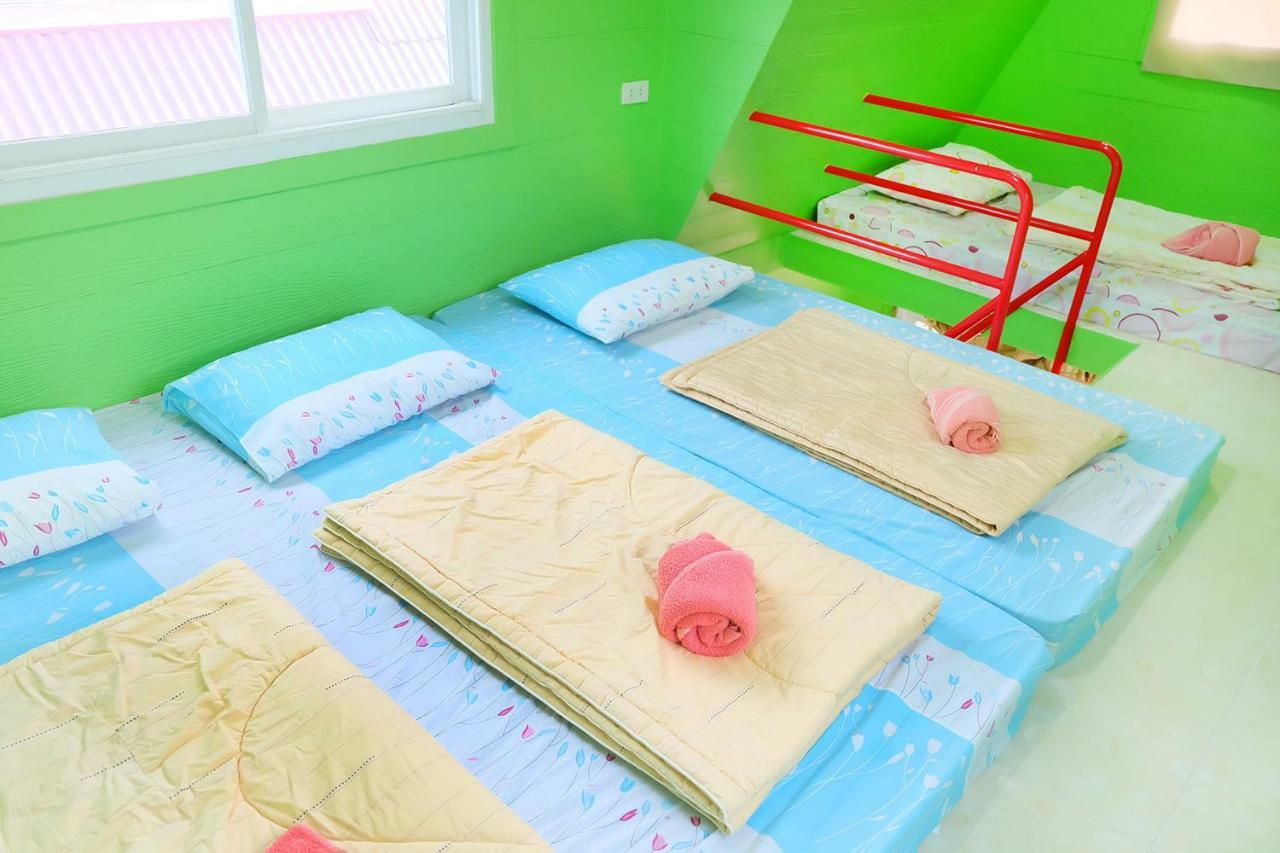 A Houses Homestay Nakhonratcsaszima Kültér fotó
